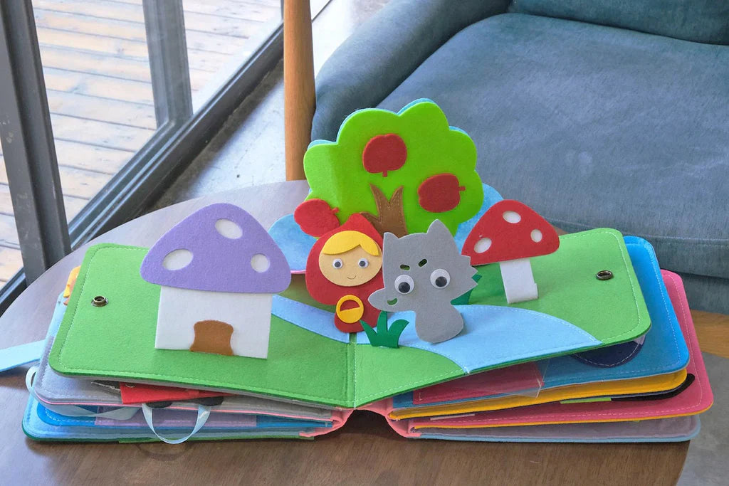 Interactive Felt Storybook – Montessori-Inspired Activity Book for Fine Motor Skills & Cognitive Development, Ages 2-5+